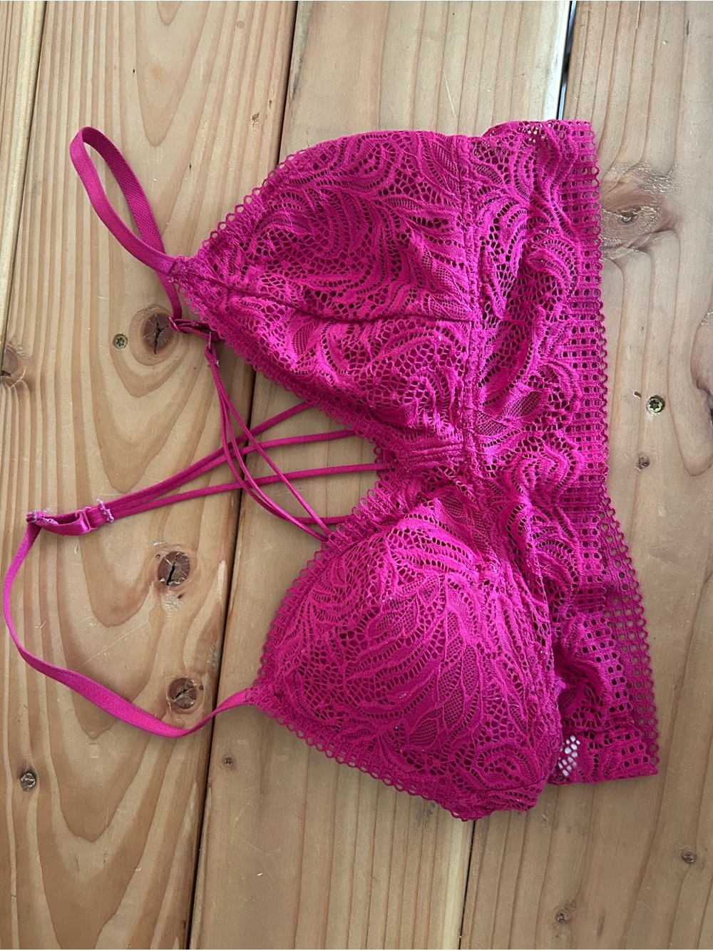 Women’s Lace Bralette - Fuchsia